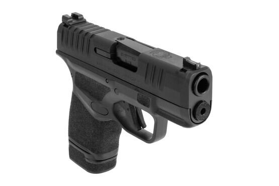 Sprinfield Armory sub-compact 9mm HELLCAT features high-siv fiber optic front sights.